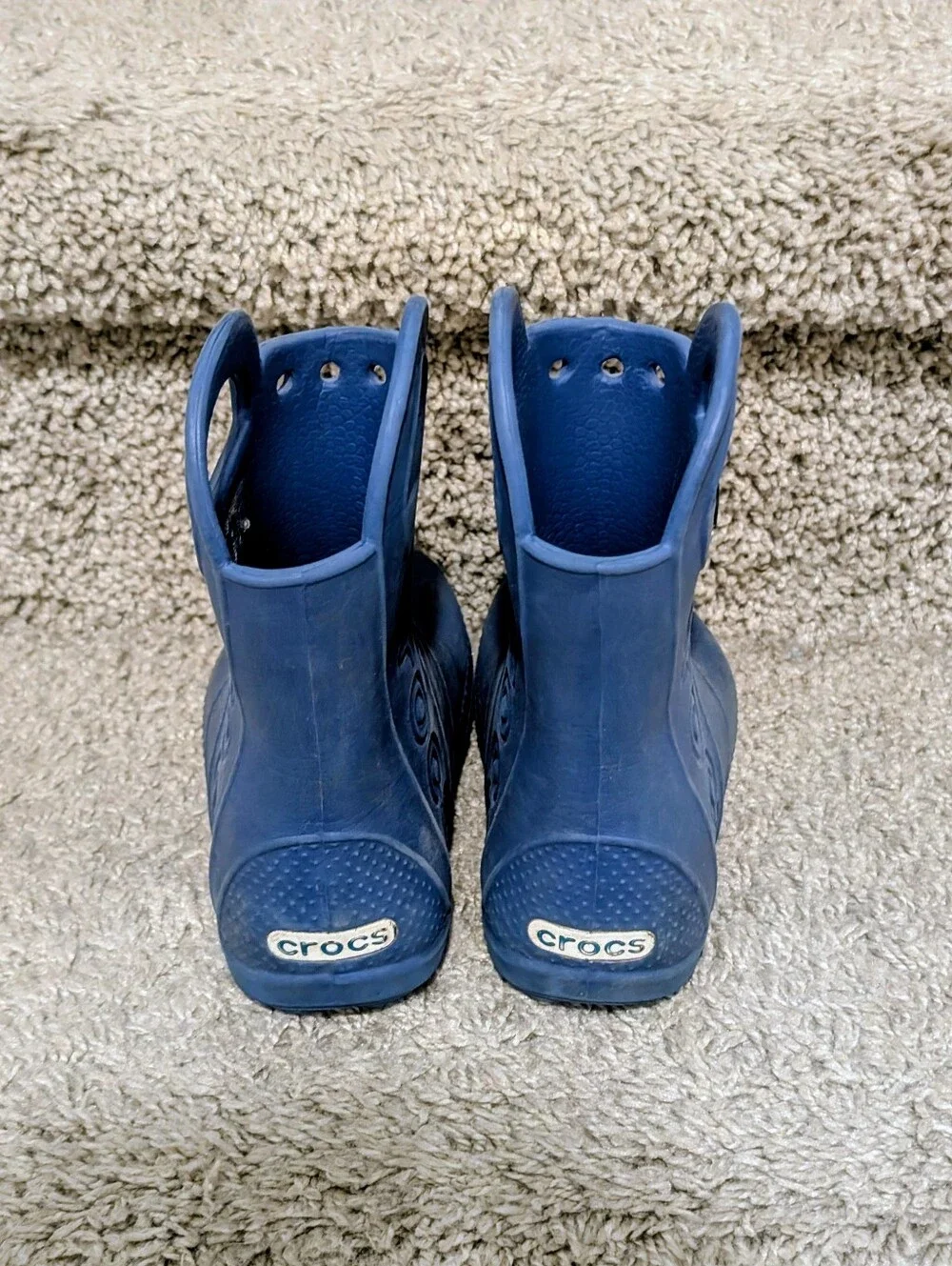 Toddler 9 Crocs rain mud boots blue